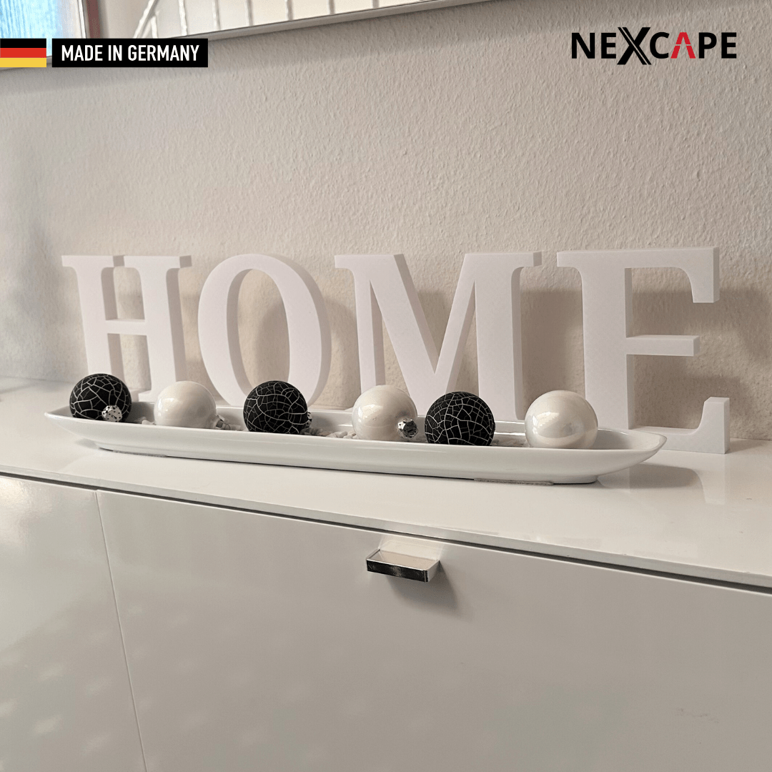 NEXCAPE 3D-Wandbuchstaben – Vorteile: aus eigener 3D-Printfarm in Deutschland, stabil mit 50% Infill, einfache Montage zum Kleben oder Stellen in jedem Wohnraum